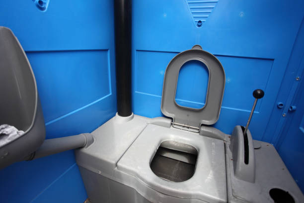 Best VIP or Luxury Restroom Trailers  in Nashville, NC
